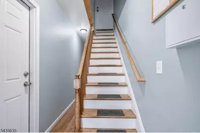 409 Ogden Pl, Perth Amboy, NJ 08861 - Photo 27