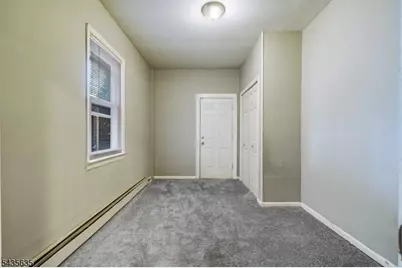409 Ogden Pl, Perth Amboy, NJ 08861 - Photo 15