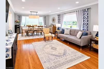 286 N Livingston Ave, Livingston, NJ 07039 - Photo 9