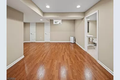 167 Raymound Blvd, Parsippany, NJ 07054 - Photo 23