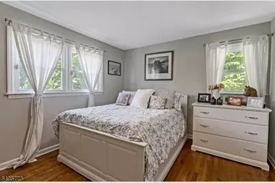 45 Molly Stark Dr, Morris Township, NJ 07960 - Photo 15