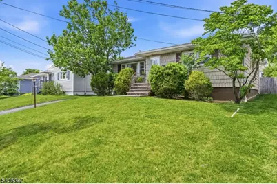 460 Jensen Ave, Rahway, NJ 07065 - Photo 3