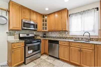 460 Jensen Ave, Rahway, NJ 07065 - Photo 9