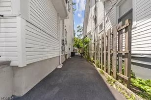 79 Delmar Pl, Irvington, NJ 07111 - Photo 13