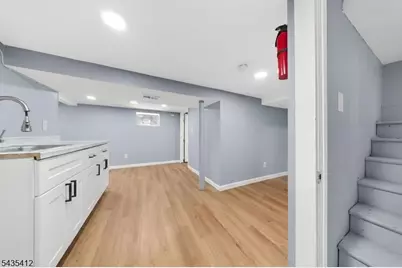 79 Delmar Pl, Irvington, NJ 07111 - Photo 29
