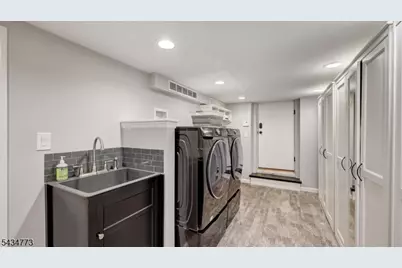 720 Harding St, Westfield, NJ 07090 - Photo 33