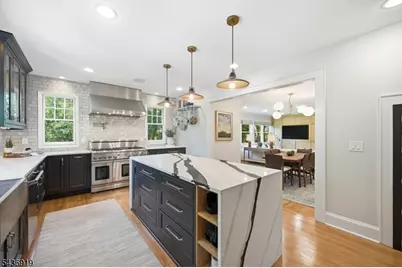 35 Sherman Pl, Morristown, NJ 07960 - Photo 11