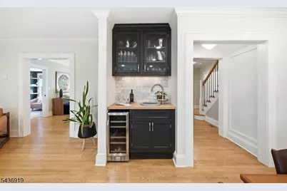 35 Sherman Pl, Morristown, NJ 07960 - Photo 13