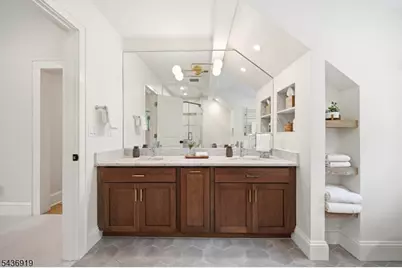 35 Sherman Pl, Morristown, NJ 07960 - Photo 25