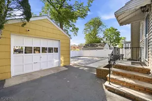 298 Fairway Ave, Belleville, NJ 07109 - Photo 17