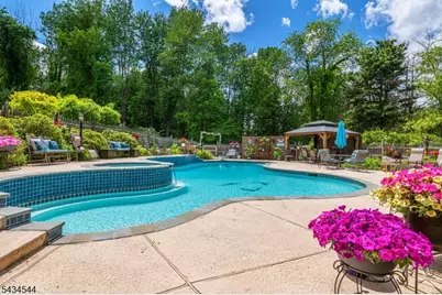 4 Campbell Dr, Hardyston Township, NJ 07419 - Photo 37