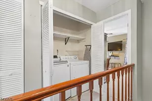 79 Chelsea Ct, Franklin Township, NJ 08823 - Photo 15