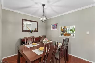 79 Chelsea Ct, Franklin Township, NJ 08823 - Photo 11