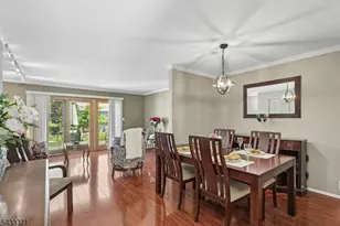 79 Chelsea Ct, Franklin Township, NJ 08823 - Photo 9