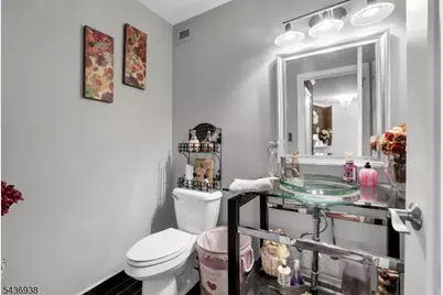 1 Claridge Dr #212, Verona, NJ 07044 - Photo 15