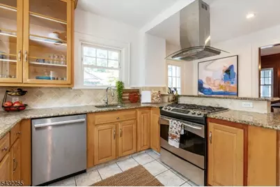 61 Luddington Rd, West Orange Township, NJ 07052 - Photo 17