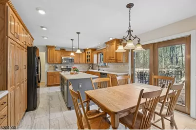 31 Branko Rd, Berkeley Heights Township, NJ 07922 - Photo 9