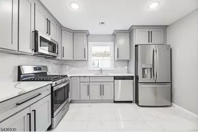 531 Livingston St, Elizabeth, NJ 07206 - Photo 7