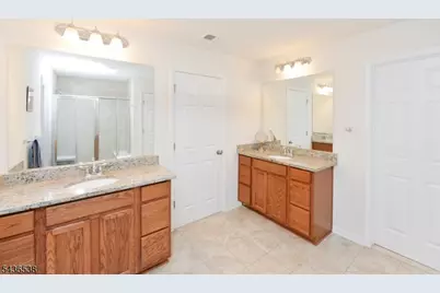 27 Winfield Dr, Woodcliff Lake, NJ 07677 - Photo 13