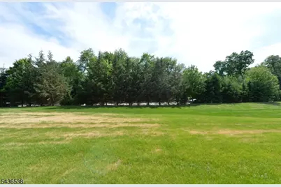 27 Winfield Dr, Woodcliff Lake, NJ 07677 - Photo 19