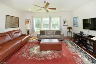 27 Winfield Dr, Woodcliff Lake, NJ 07677 - Photo 7