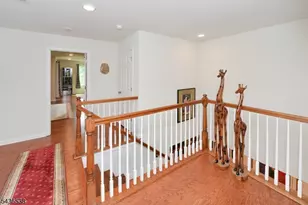 27 Winfield Dr, Woodcliff Lake, NJ 07677 - Photo 9