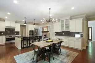 1916 Parkwood Dr, Scotch Plains Township, NJ 07076 - Photo 13