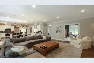 1916 Parkwood Dr, Scotch Plains Township, NJ 07076 - Photo 11