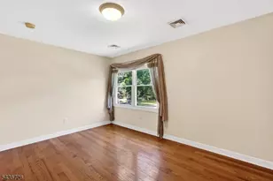 37 Hall Dr, Clark Township, NJ 07066 - Photo 13