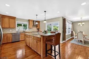 37 Hall Dr, Clark Township, NJ 07066 - Photo 7