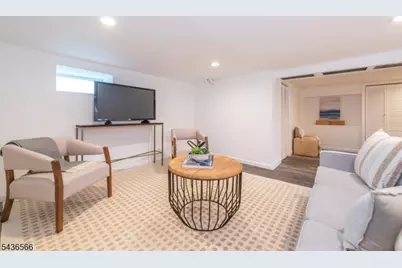 42 Wayne Ave, East Orange, NJ 07018 - Photo 27