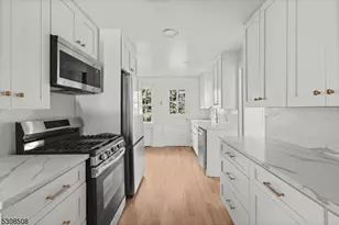154 N Franklin Tpke, Ho Ho Kus, NJ 07423 - Photo 7