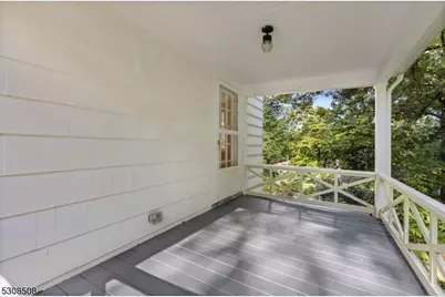 154 N Franklin Tpke, Ho Ho Kus, NJ 07423 - Photo 11