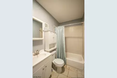 84 Farley Ave, Newark, NJ 07108 - Photo 13