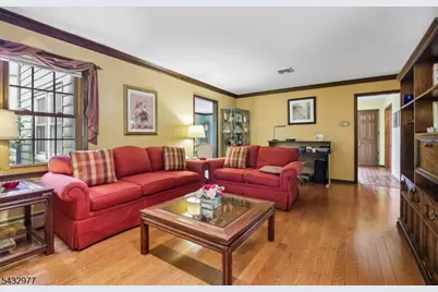 15 Bourbon St, Wayne Twp., NJ 07470 - Photo 13