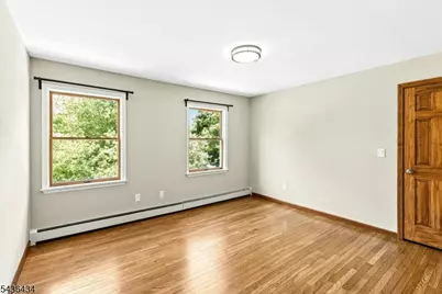 10 Red Robin Way, Raritan Township, NJ 08822 - Photo 33