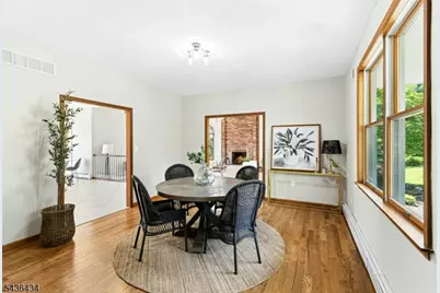 10 Red Robin Way, Raritan Township, NJ 08822 - Photo 11