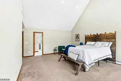 10 Red Robin Way, Raritan Township, NJ 08822 - Photo 27