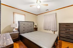 339 Oakwood Ave, Kenilworth, NJ 07033 - Photo 5