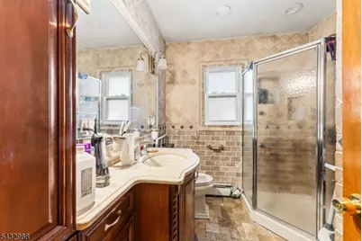 339 Oakwood Ave, Kenilworth, NJ 07033 - Photo 7