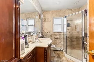 339 Oakwood Ave, Kenilworth, NJ 07033 - Photo 7