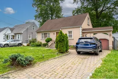 339 Oakwood Ave, Kenilworth, NJ 07033 - Photo 9