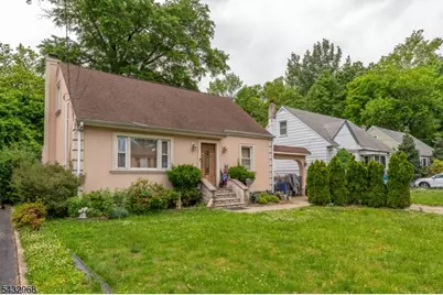 339 Oakwood Ave, Kenilworth, NJ 07033 - Photo 11