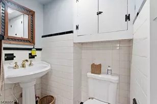 60 Pleasant Run Rd, Readington, NJ 08822 - Photo 17