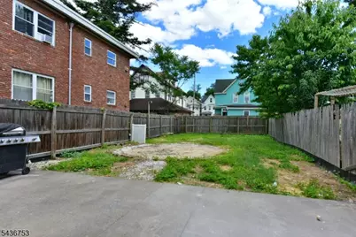 134 N 8th St, Paterson, NJ 07522 - Photo 13