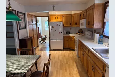 17 E Brown St, Somerville, NJ 08876 - Photo 7