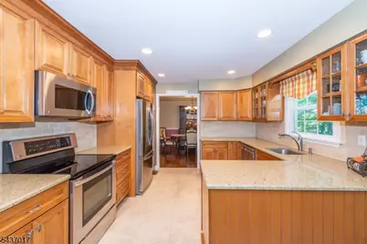 10 Brittany Road, Roxbury Township, NJ 07876 - Photo 9