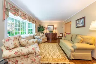 10 Brittany Rd, Roxbury Township, NJ 07876 - Photo 13