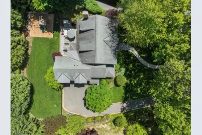 20 Country Club Dr, Chatham Township, NJ 07928 - Photo 41