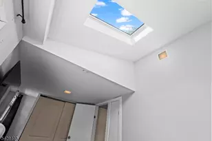15 Mohican Ave, Roxbury Township, NJ 07850 - Photo 11